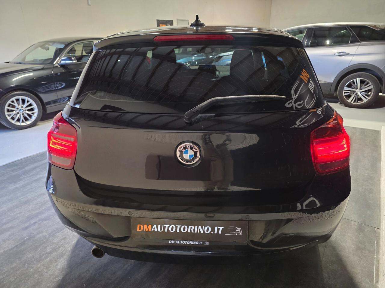 Bmw 118 118d 5p. Urban