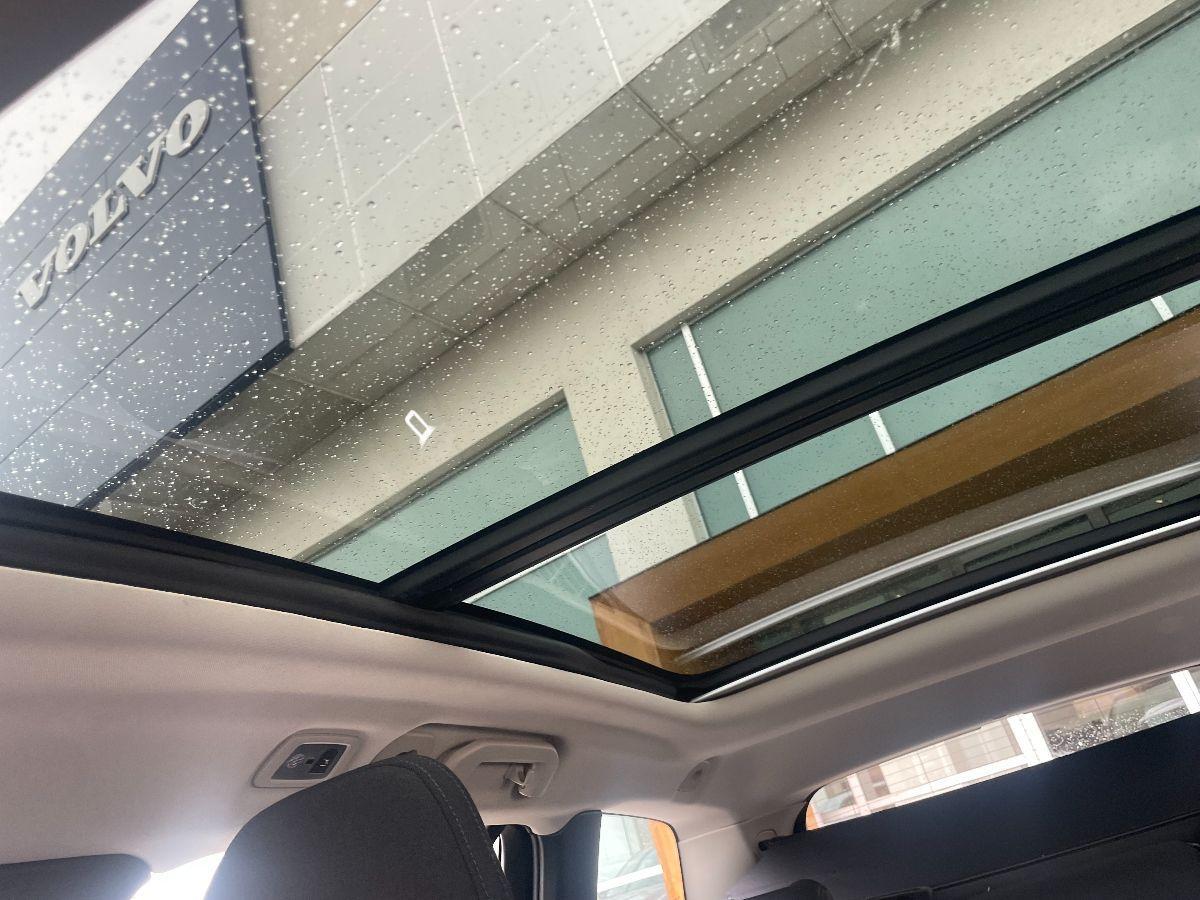 VOLVO - V60 - B4Geartr. Momentum Business Pro