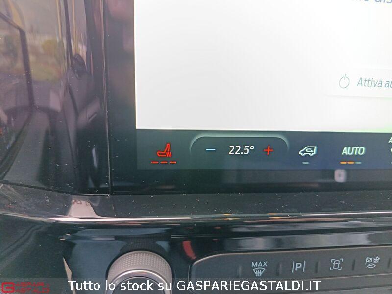 Ford Tourneo Custom Tourneo Custom 320 2.0 EcoBlue 170CV aut. PL Titanium 9 posti