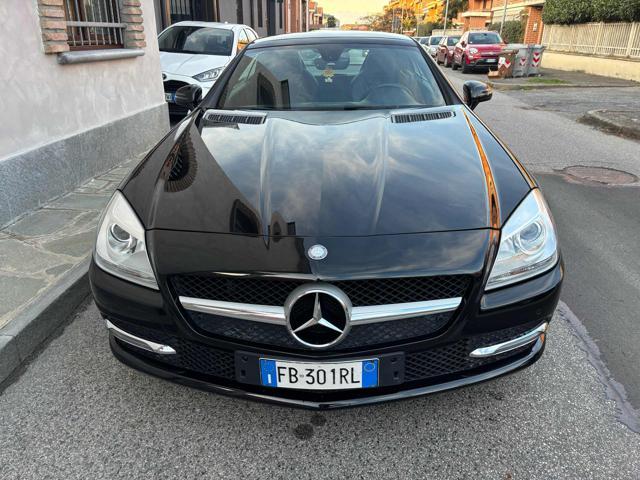 MERCEDES-BENZ SLK 200 Premium