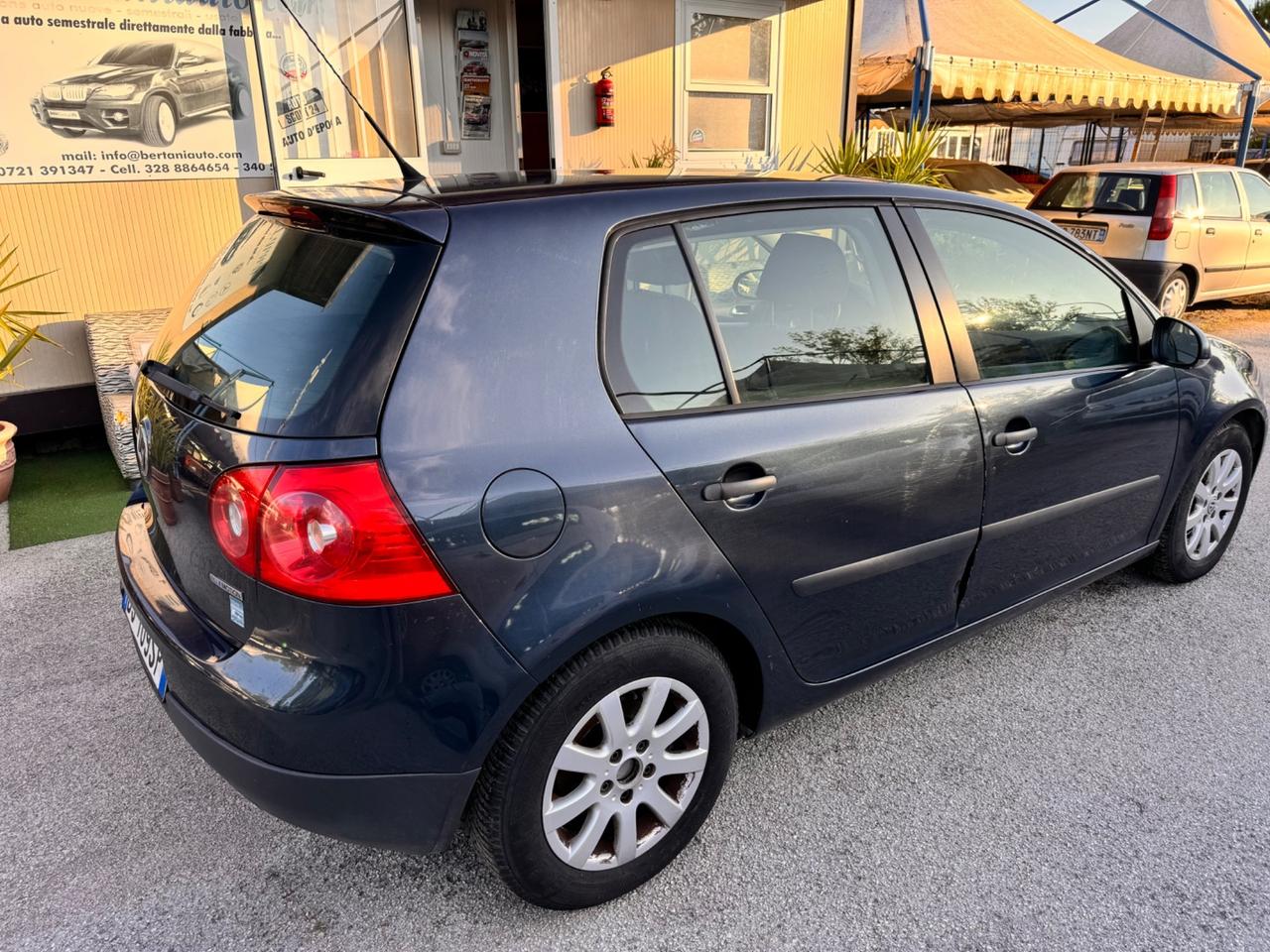 Volkswagen Golf 1.9 TDI DPF 5p. Comfort. BlueMot.