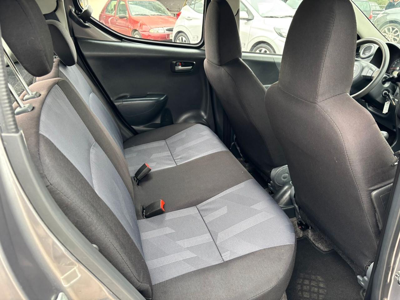 Suzuki Alto 1.0 VVT GL