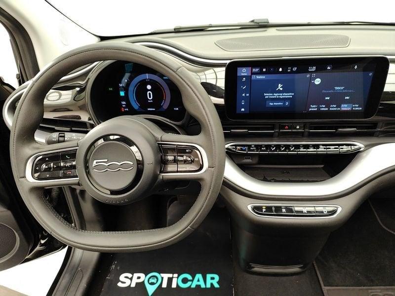FIAT 500 IV 2020 Cabrio 500e Cabrio 42 kWh Icon +