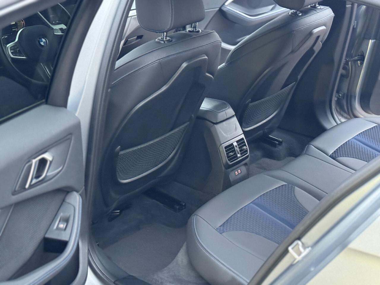 Bmw 120d xDrive 5p. Msport Tagliandi BMW !