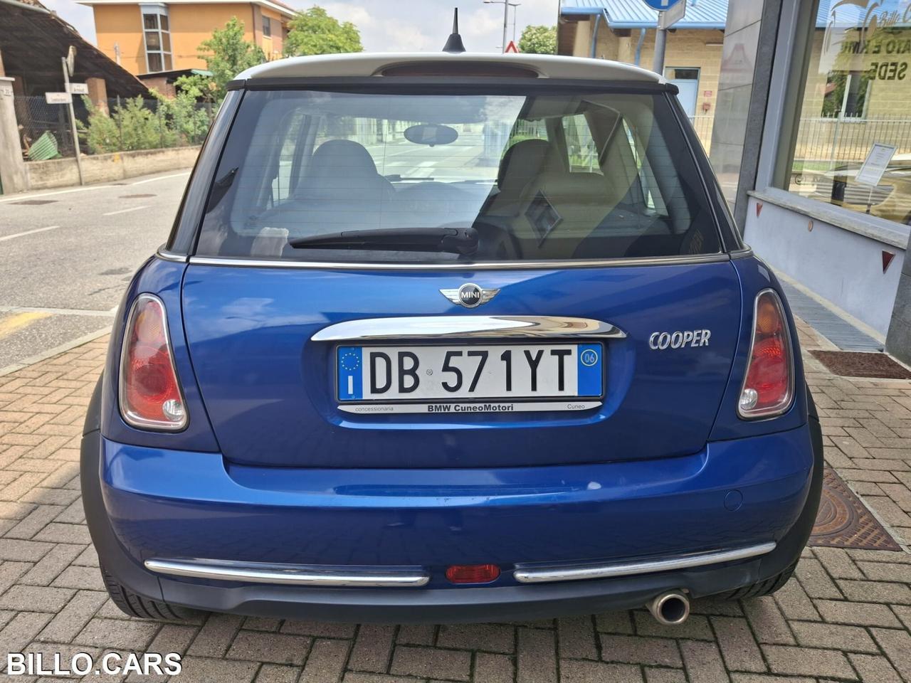 MINI Cooper 1.6 Park Line / OK NEOPATENTATI