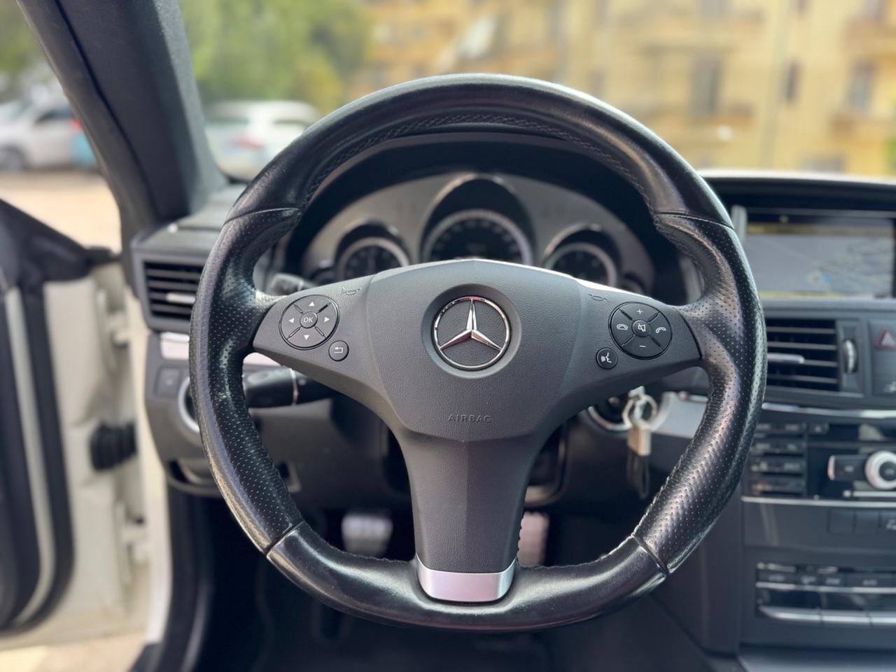 MERCEDES CLASSE E 250D 204 CV AMG FULL MANUALE