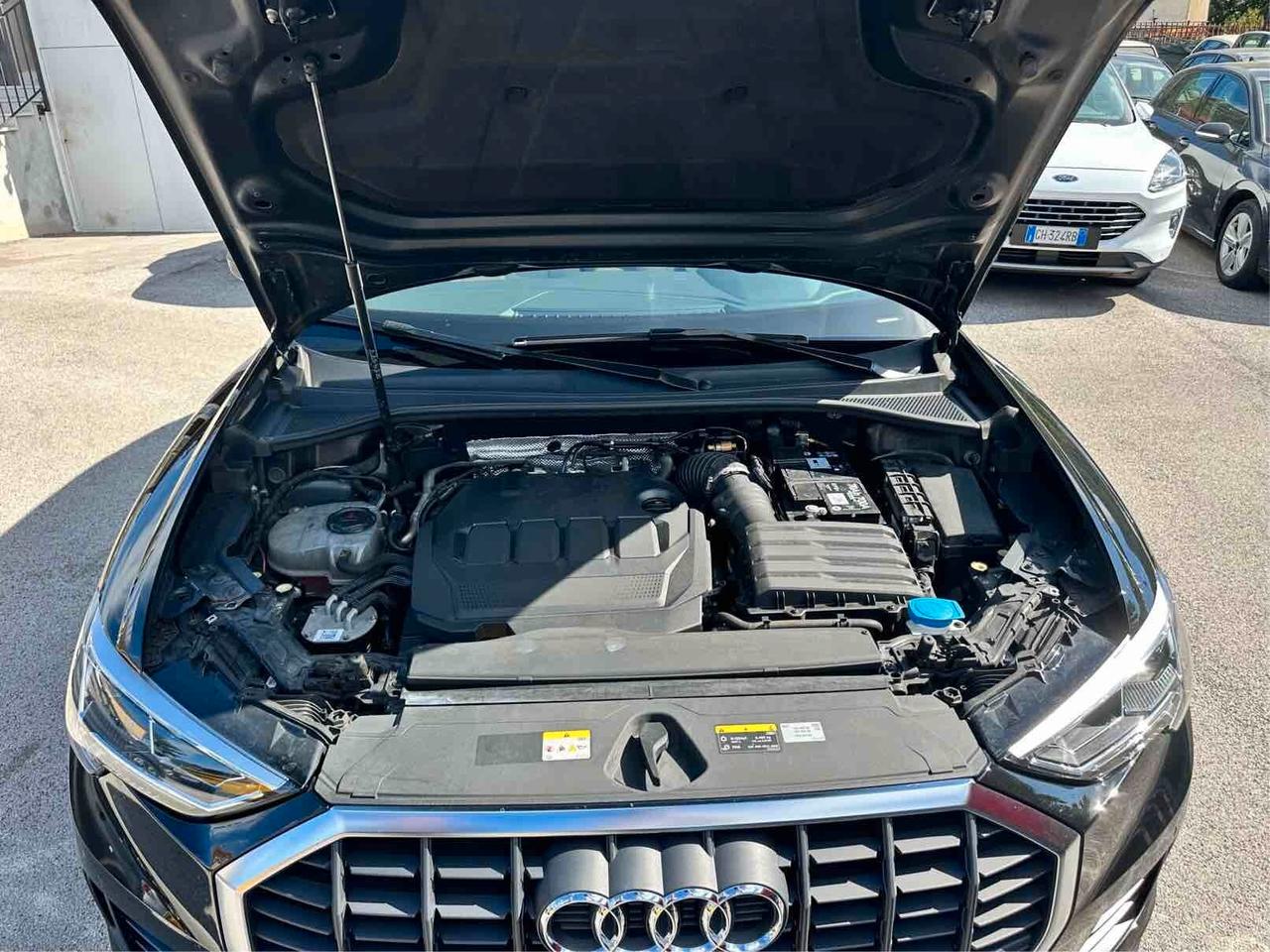 Audi Q3 35 TDI S tronic Business Advanced