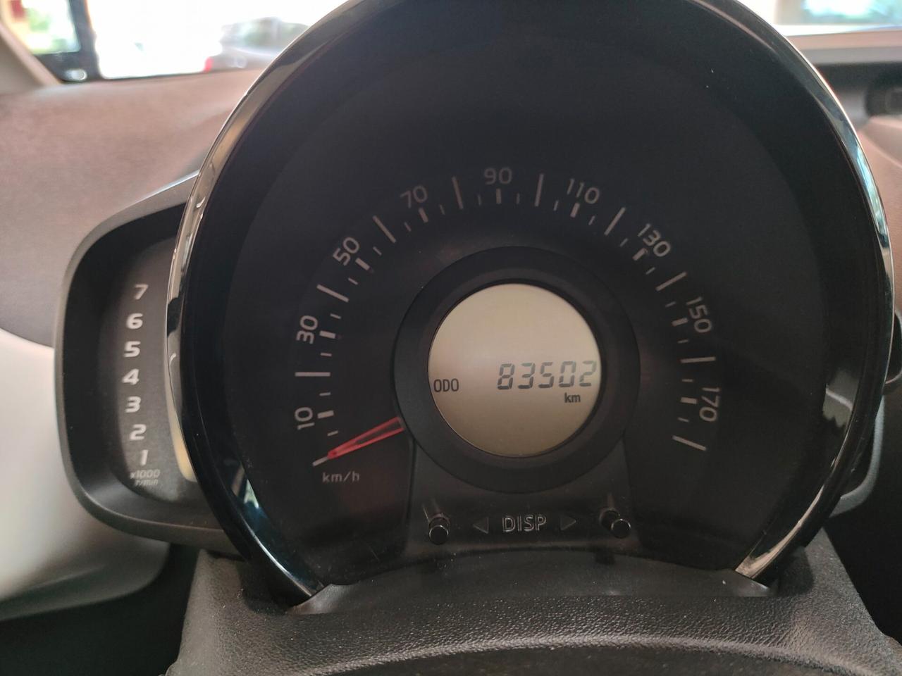 Toyota Aygo 1.0 VVT-i 69 CV 5 porte x-cite