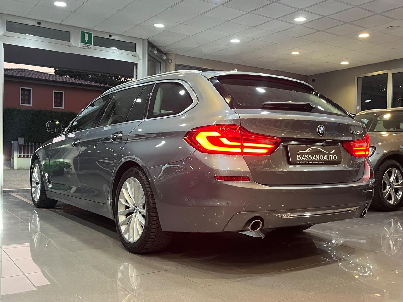 Bmw 520 BMW 520 G31 2017 Touring 520d Touring Luxury