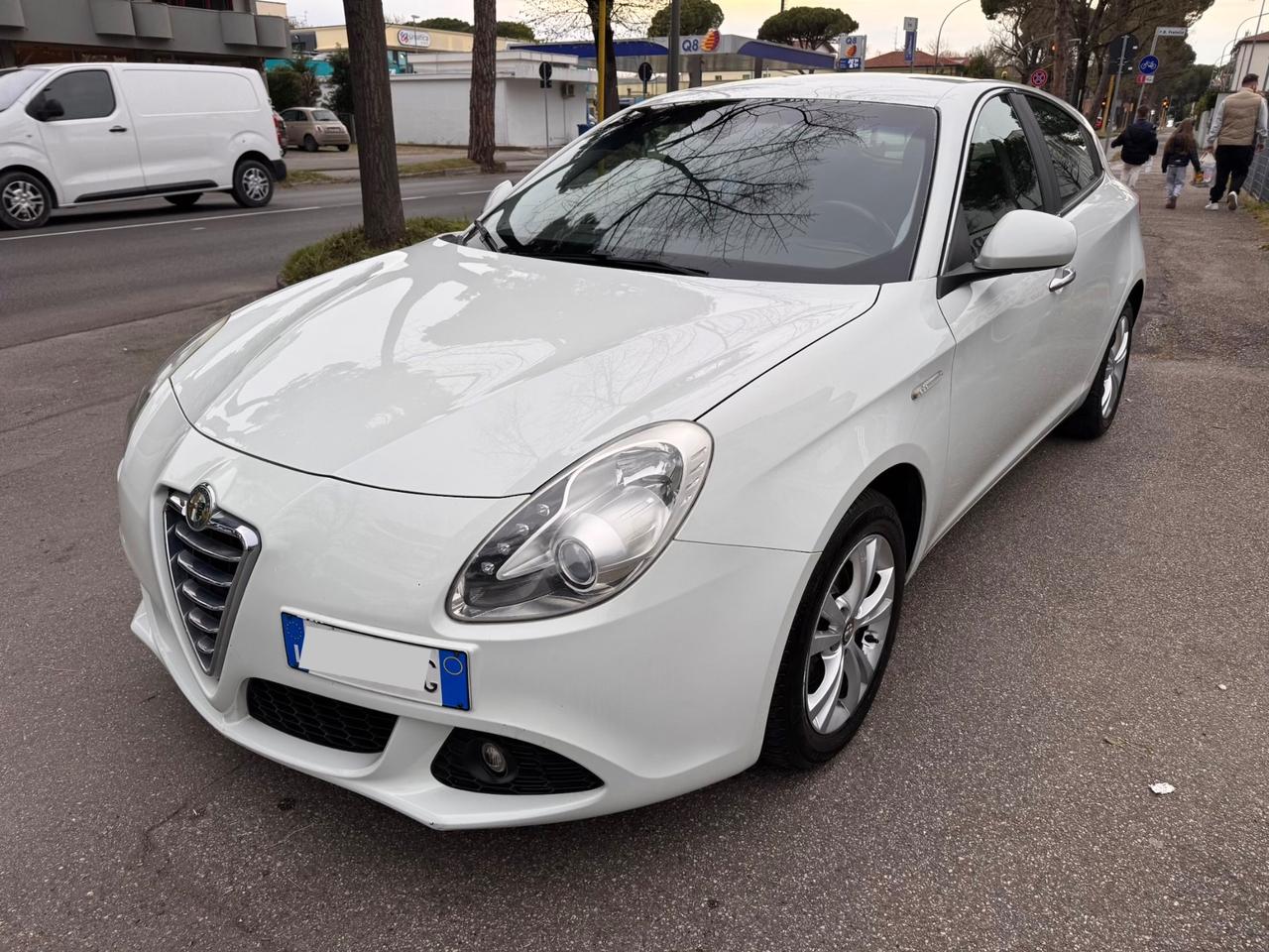 Alfa Romeo Giulietta 1.6 JTDm-2 neopaten garanzia 12 m