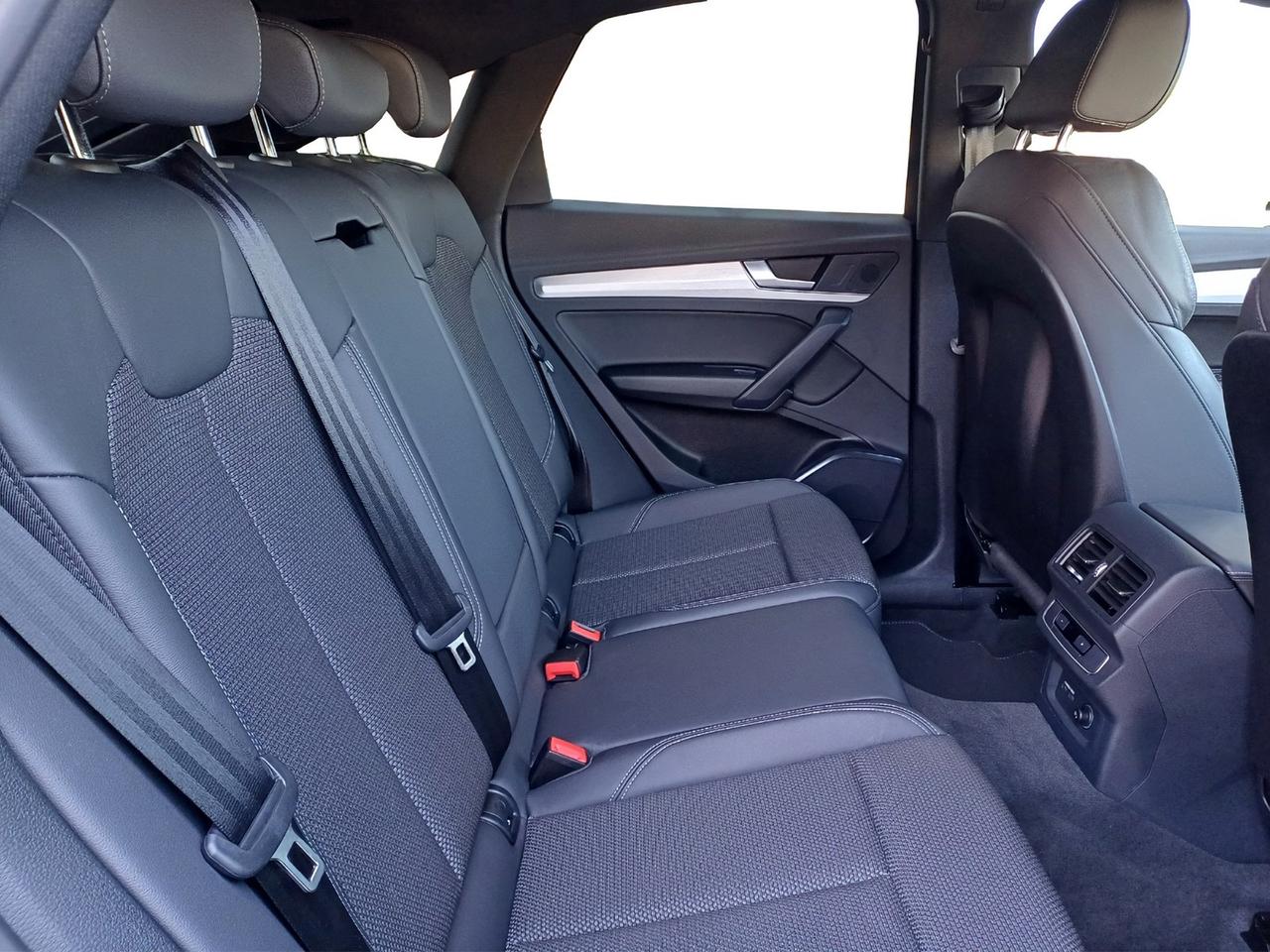 Audi Q5 sportback 40 2.0 tdi mhev 12v s line quattro s-tronic