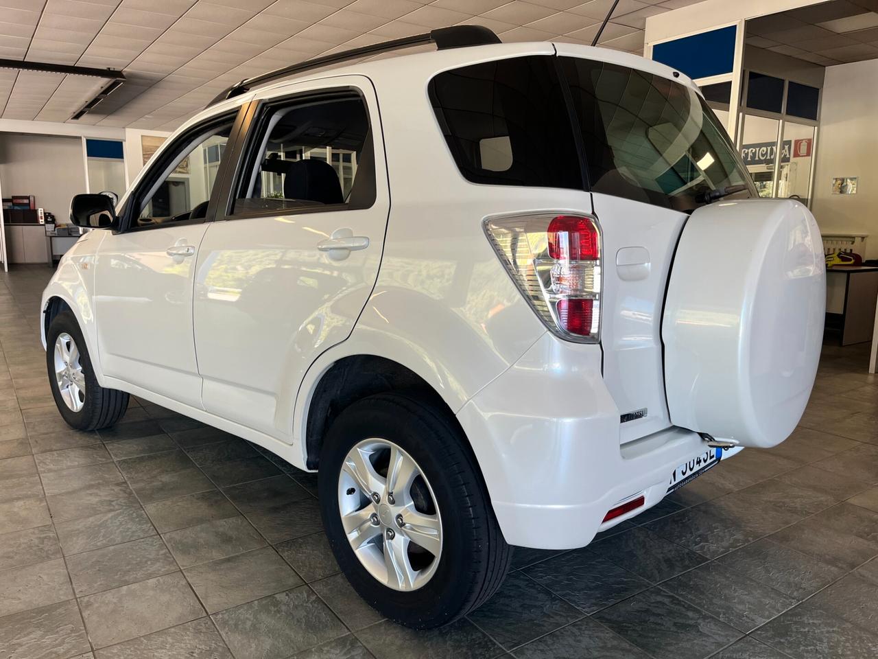 Daihatsu Terios 1.5 4WD B You O/F Five Dolomite