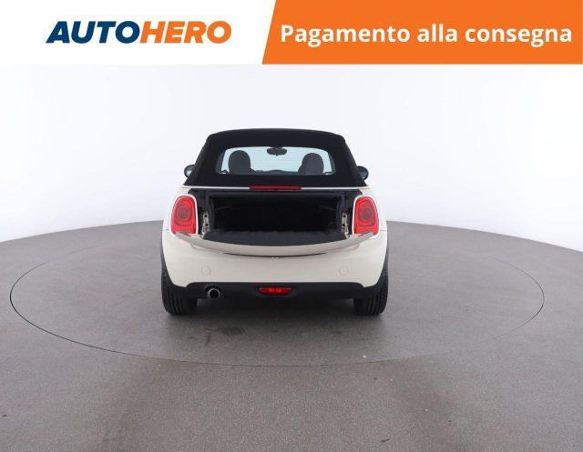 MINI Mini 1.5 Cooper D Cabrio