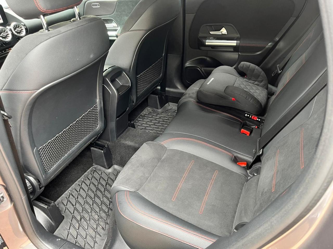 Mercedes-benz GLA 250 GLA 250 Automatic 4matic AMG Line Premium Plus