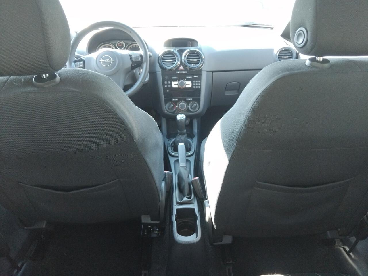 OPEL CORSA 1.3 MLTJ 2011 GARANZIA OK NEOPATENTATI