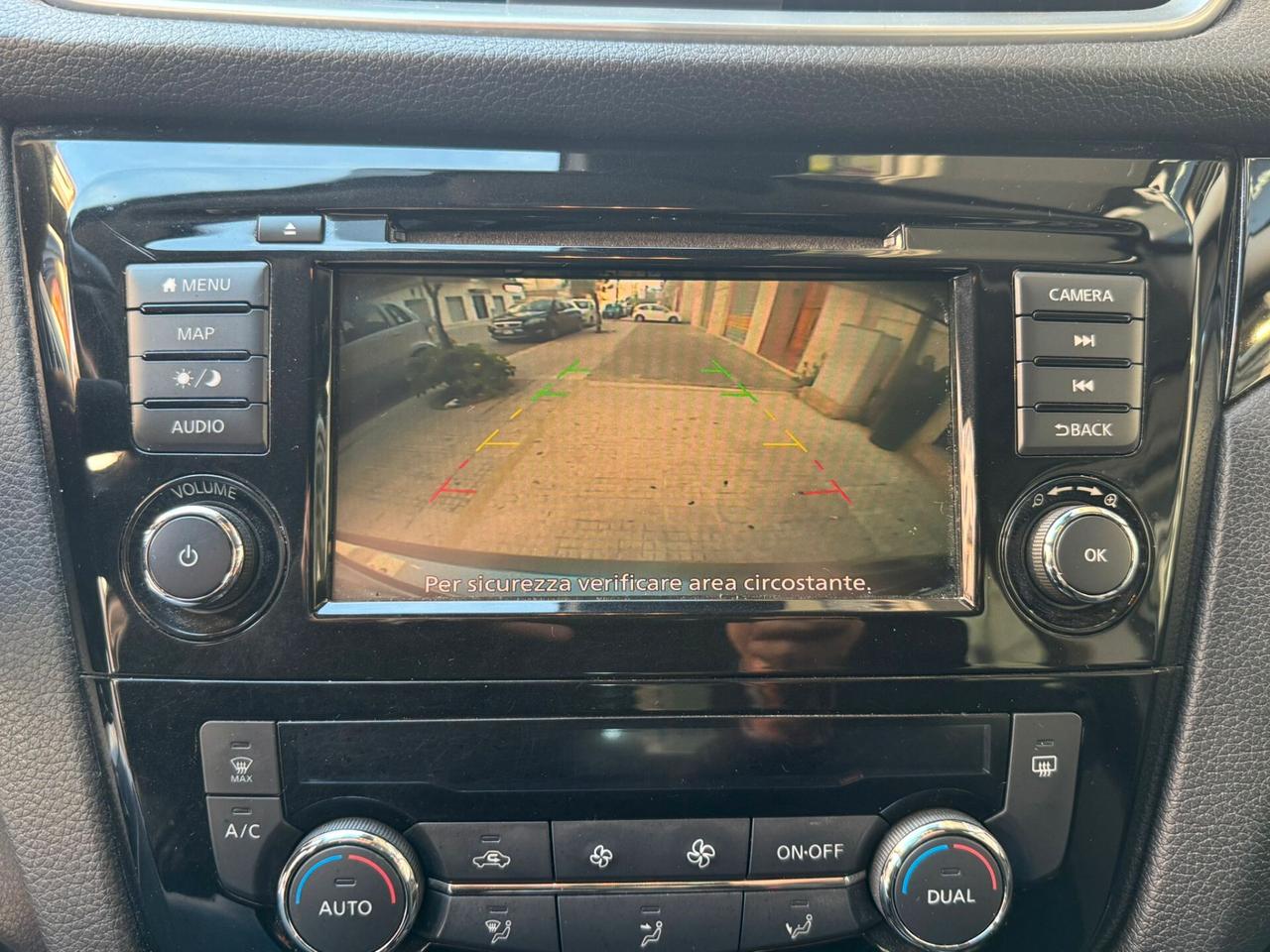 Nissan Qashqai 1.5 dCi 115 CV Business