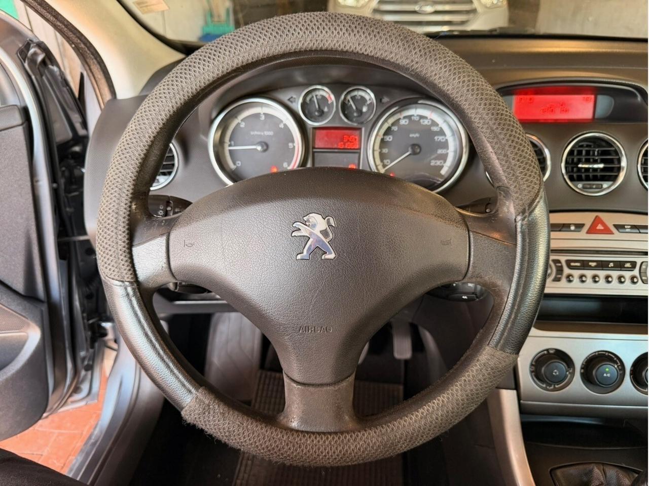 Peugeot 308 1.6 8V HDi 93CV SW Buisness