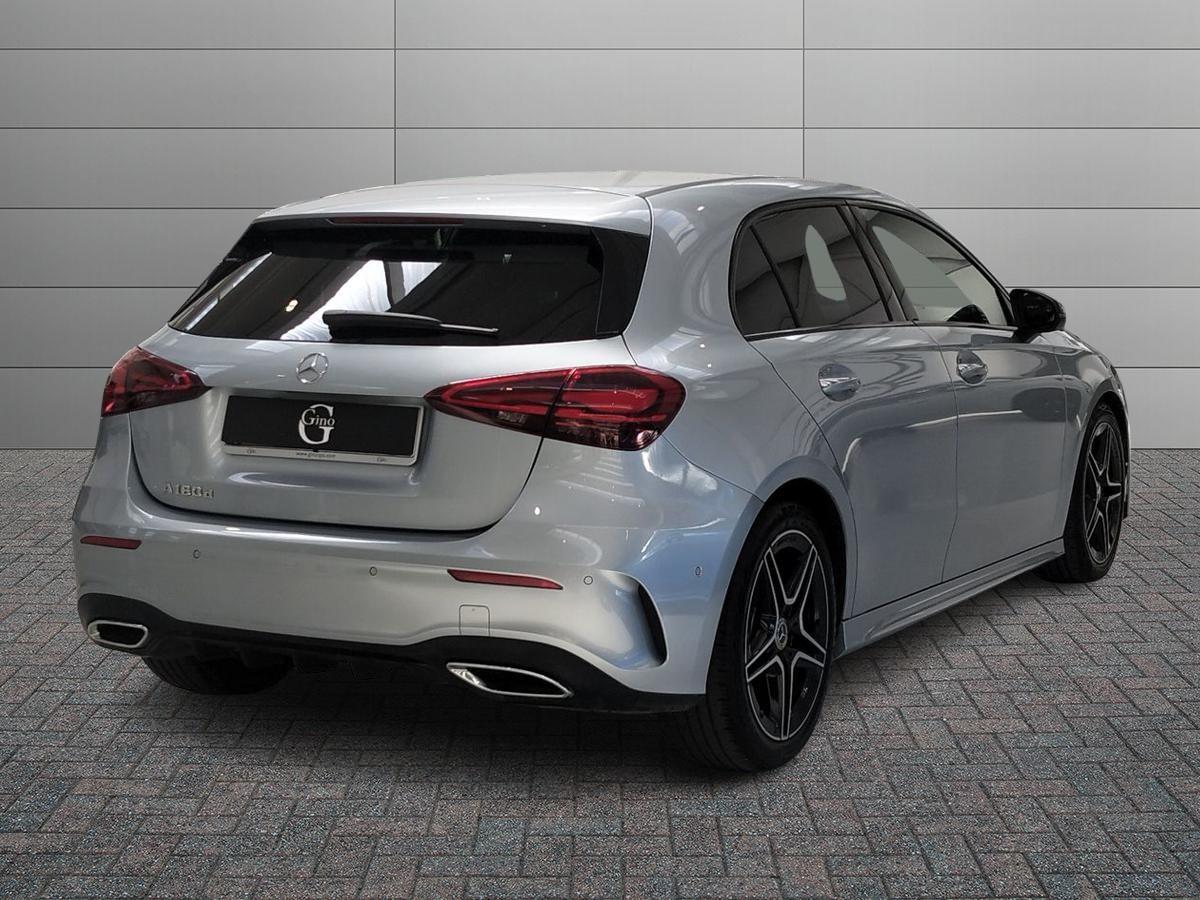 Mercedes-Benz Classe A - W177 2023 - A 180 d AMG Line Premium Plus auto