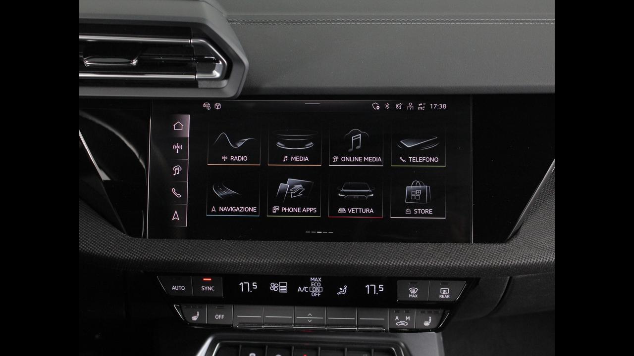 AUDI A3 IV 2024 allstreet - A3 allstreet 35 2.0 tdi Business s-tronic