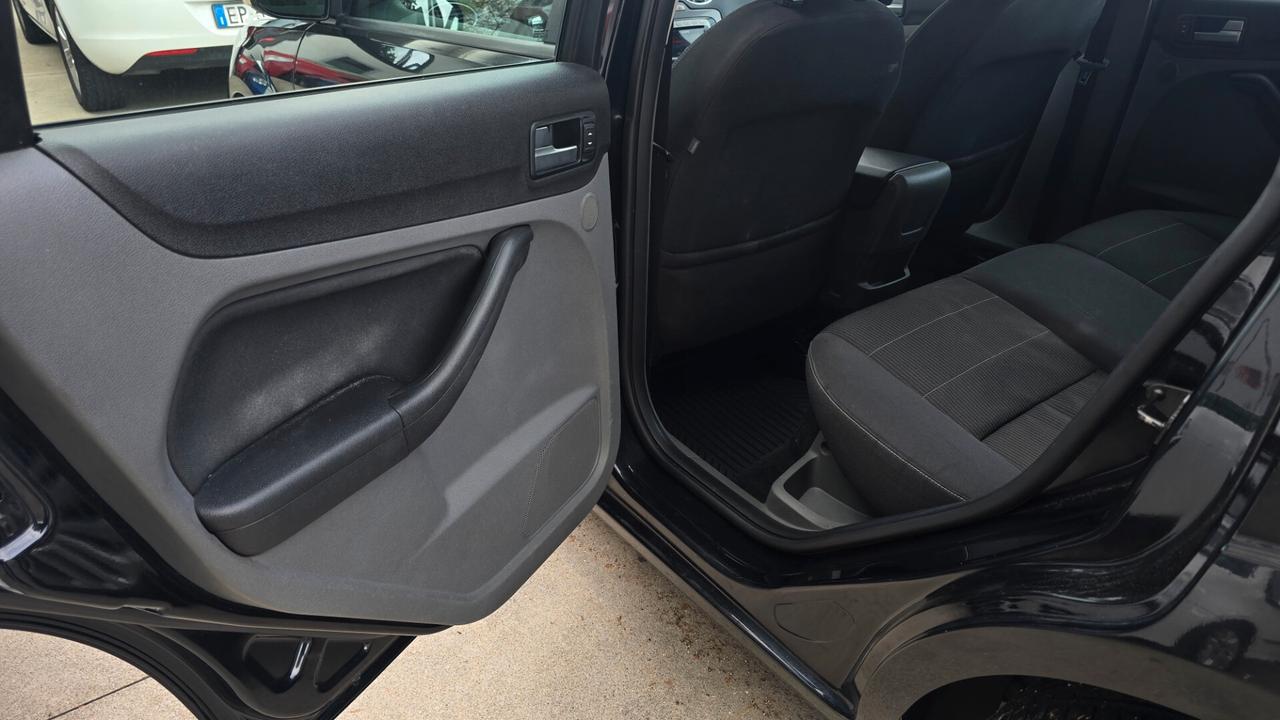 Ford Focus 1.6 TDCi (110CV) SW Tit. DPF