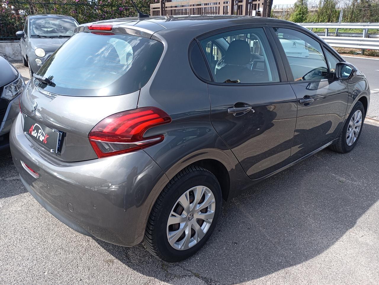 Peugeot 208 5P 1.2 PureTech 82CV Active