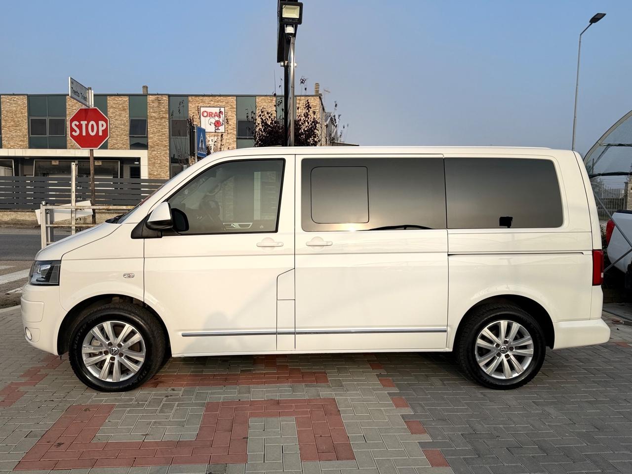 Volkswagen Multivan 2.0TDI 180CV DSG 4 Motion Highline