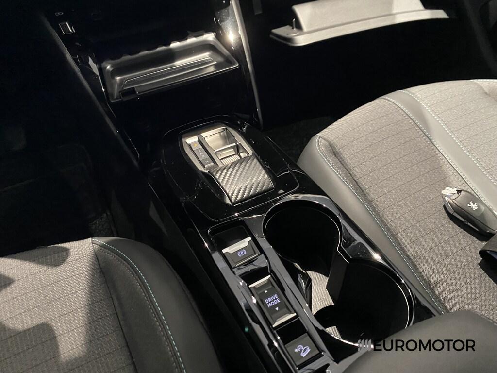 Peugeot 2008 1.5 BlueHDi Allure Pack EAT