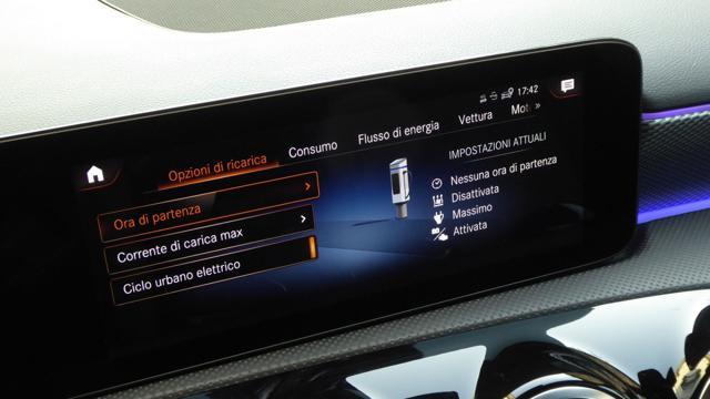 MERCEDES-BENZ A 250 Sedan e hybrid EQ Sport