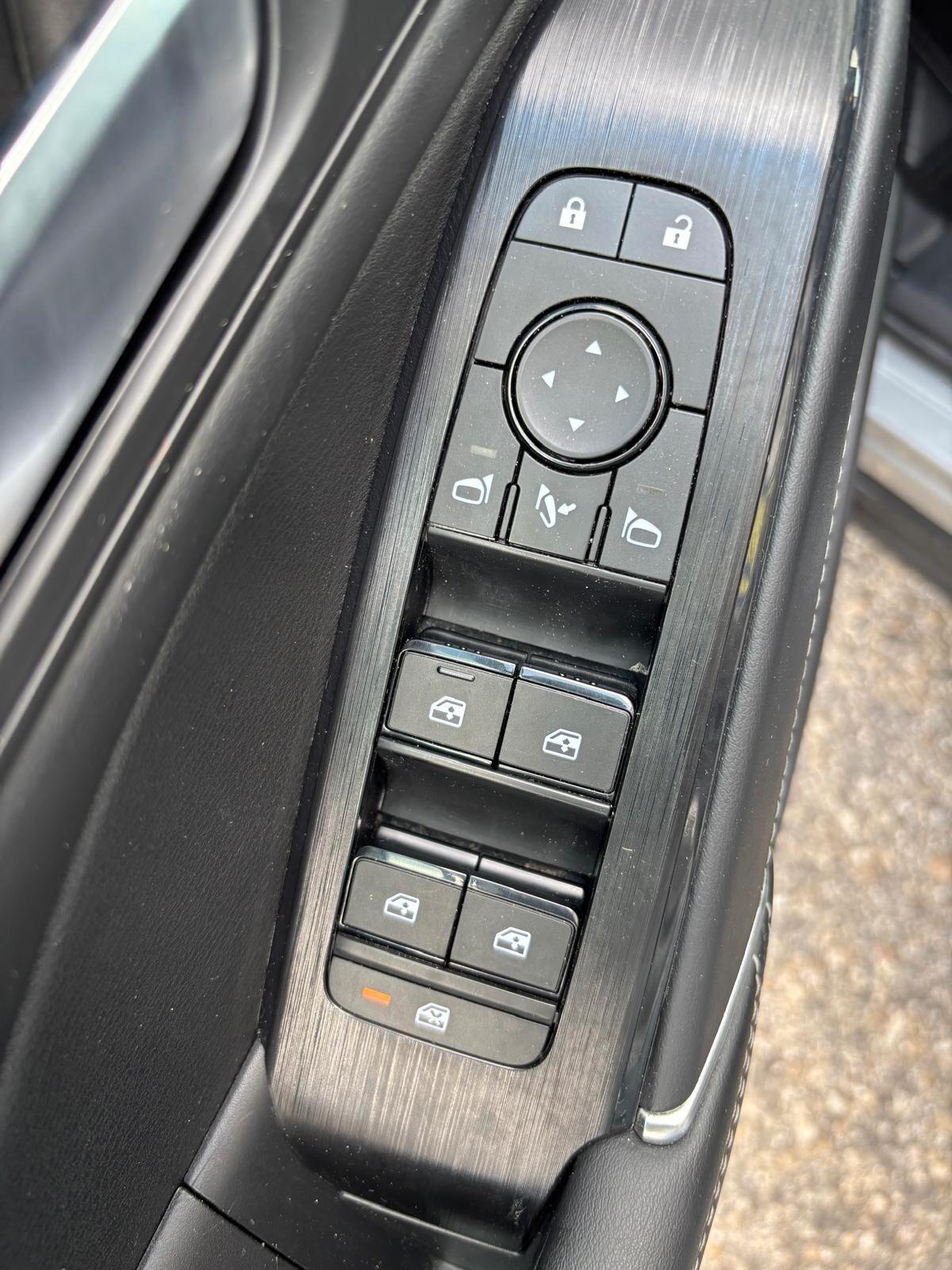 Nissan Qashqai MHEV 140 CV N-Connecta