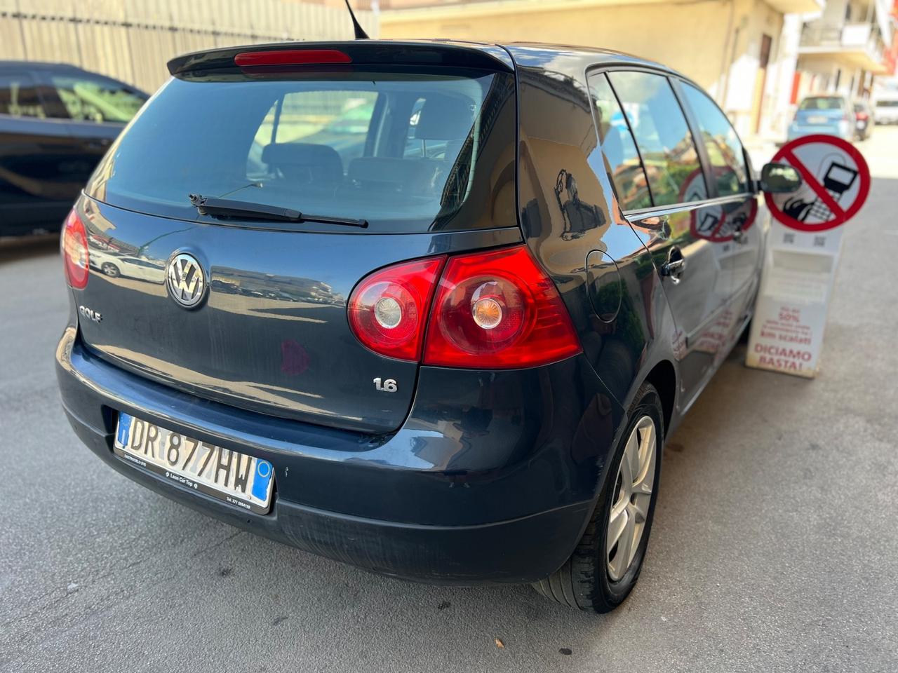 Volkswagen Golf 1.6 Benzina/Gpl Anno 2009