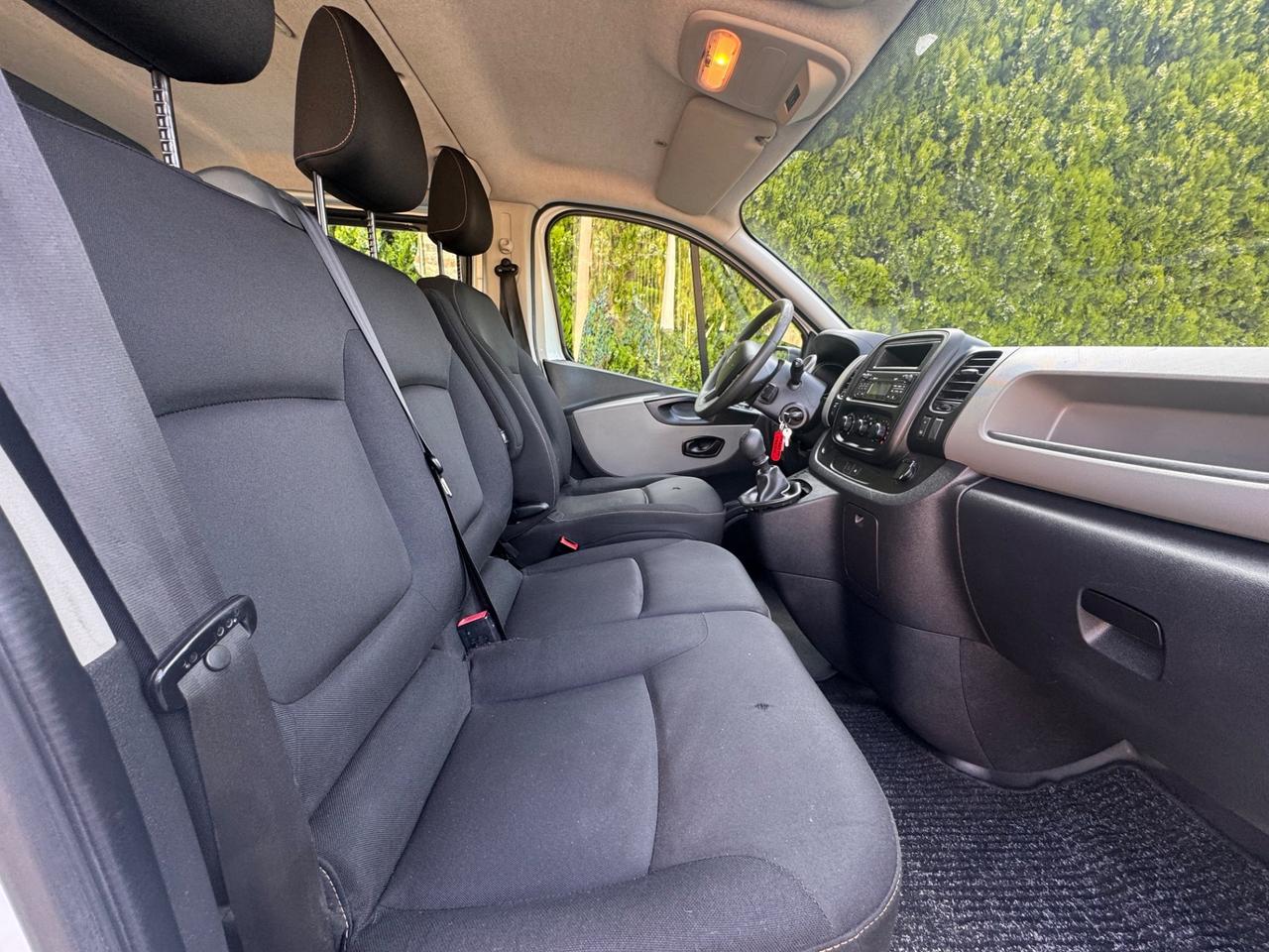 Renault Trafic Renault Trafic 6. Posti, Autocarro, euro 6