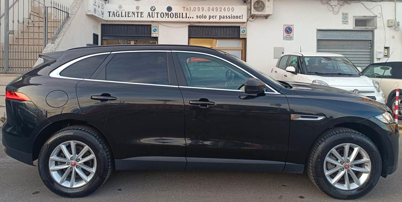 Jaguar F-Pace 2.0 D 180 CV AWD Prestige