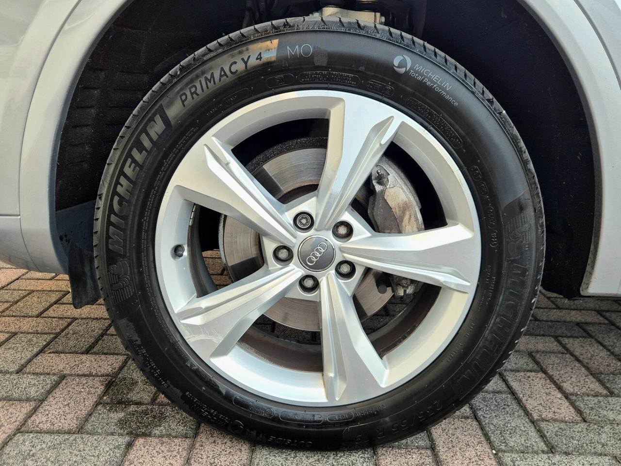 Audi Q5 2.0 TDI 190 CV quattro S tronic Sport