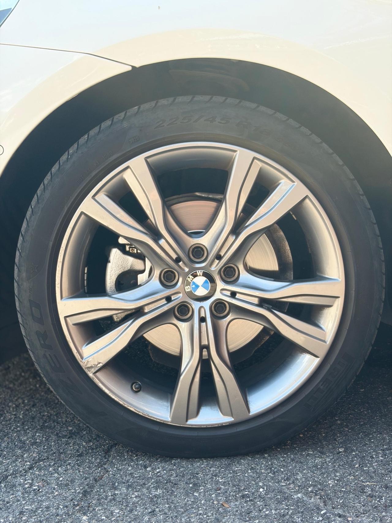 Bmw 2er Active Tourer 218d Luxury