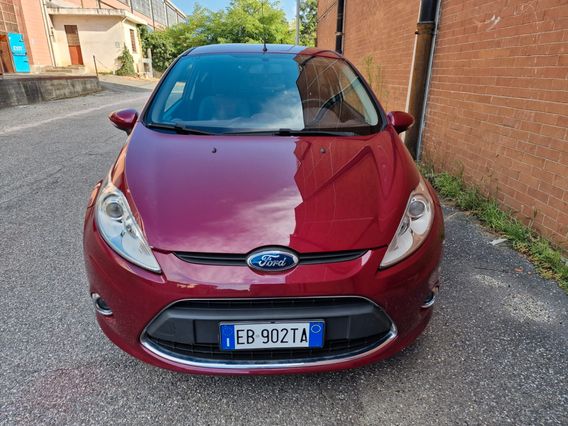 Ford Fiesta 1.4 TDCi 68CV 3 porte Titanium