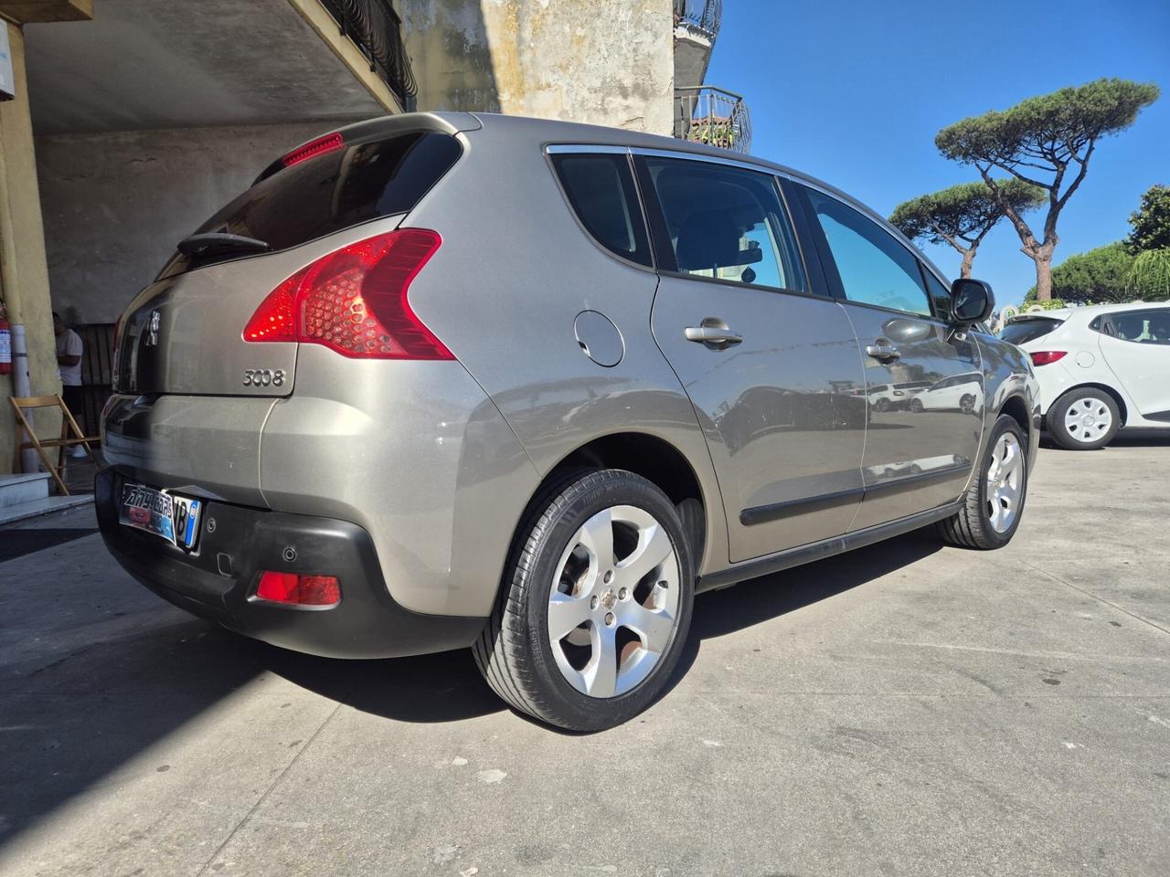 Peugeot 3008 1.6 HDi 110CV Tecno