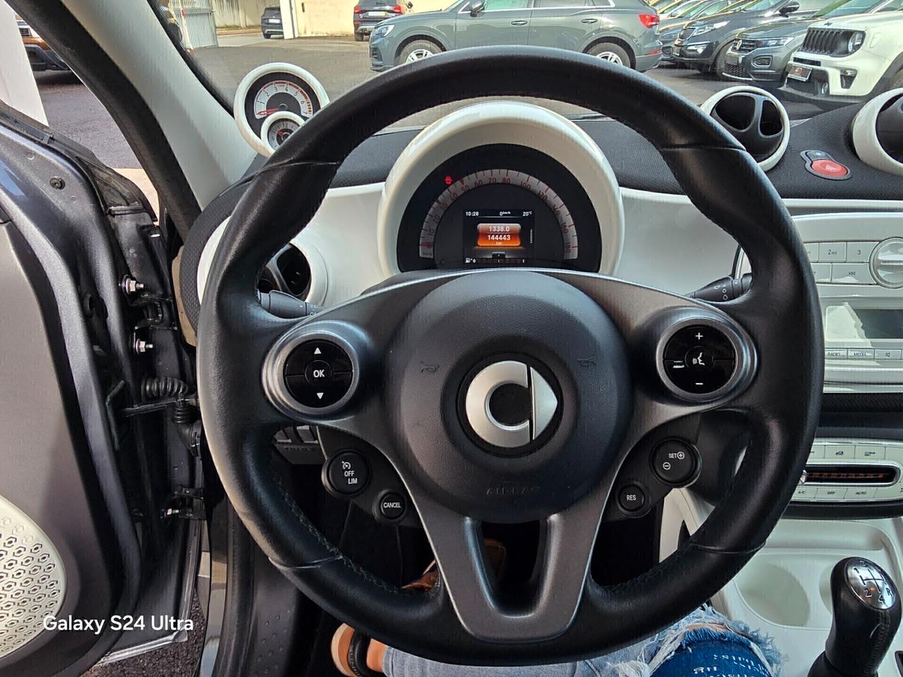 Smart ForFour 70 1.0 Passion