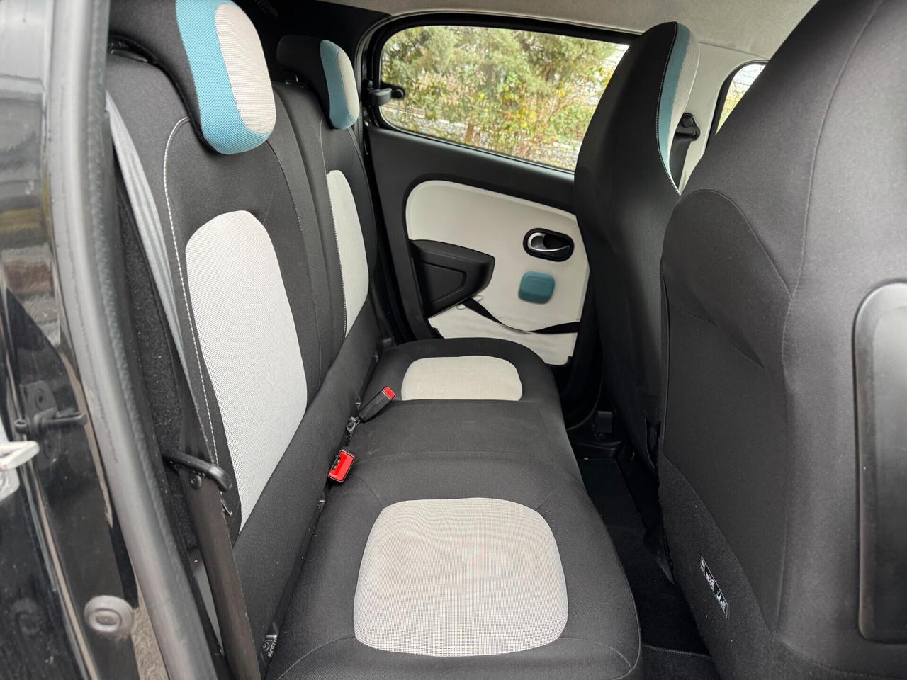 Renault Twingo 1.0 71CV Cosmic 2019