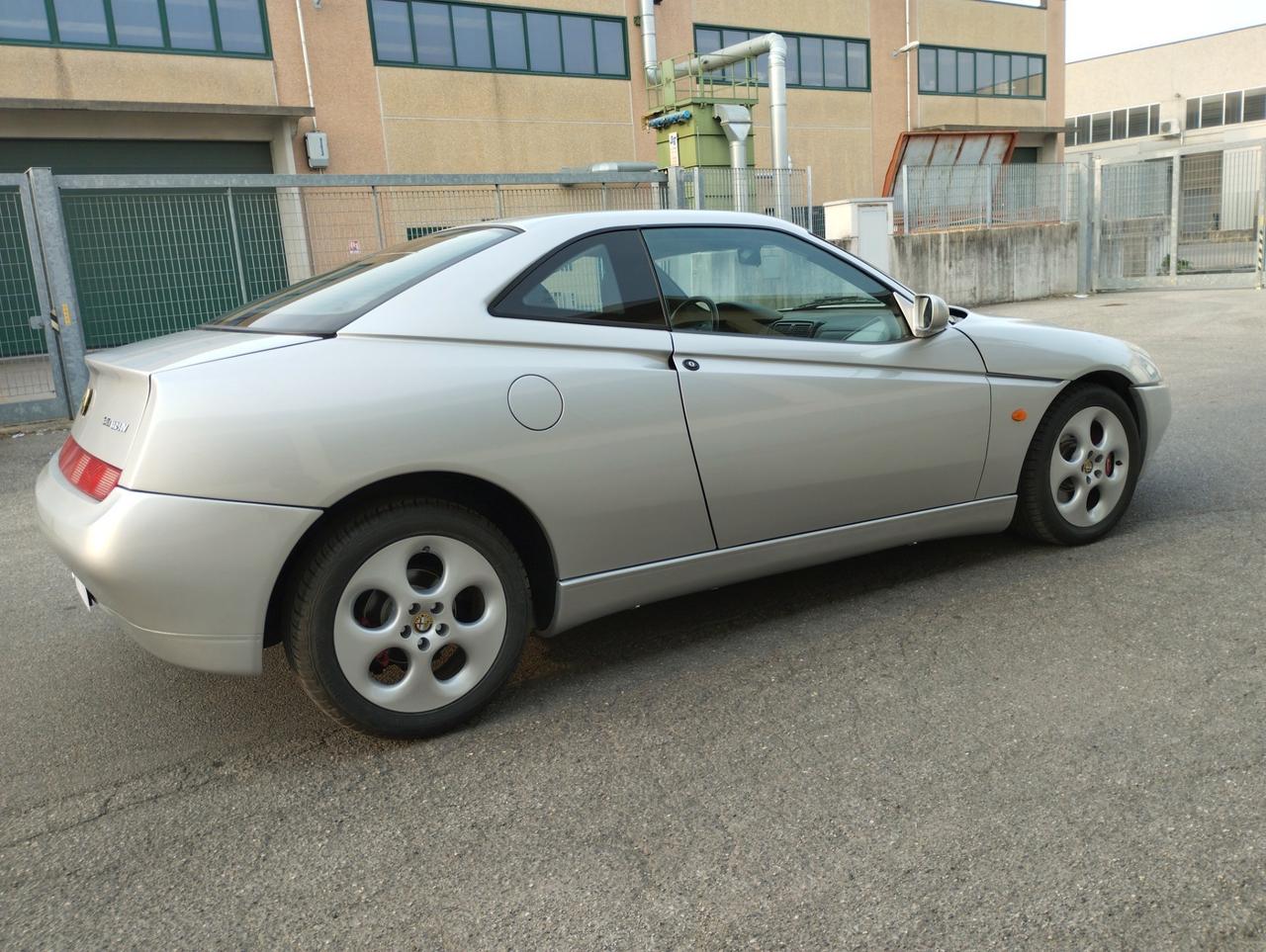 Alfa Romeo GTV 3.0i V6 24V cat