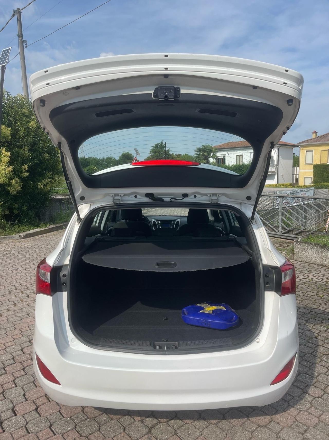 Hyundai i30 Wagon 1.6 CRDi Comfort
