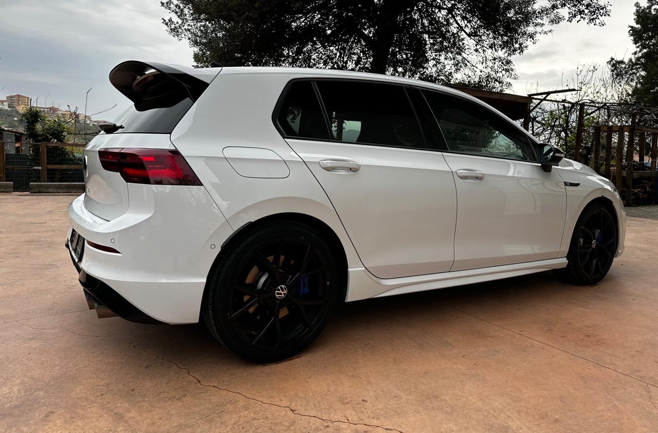 Volkswagen Golf 2.0 TSI DSG 4Motion R