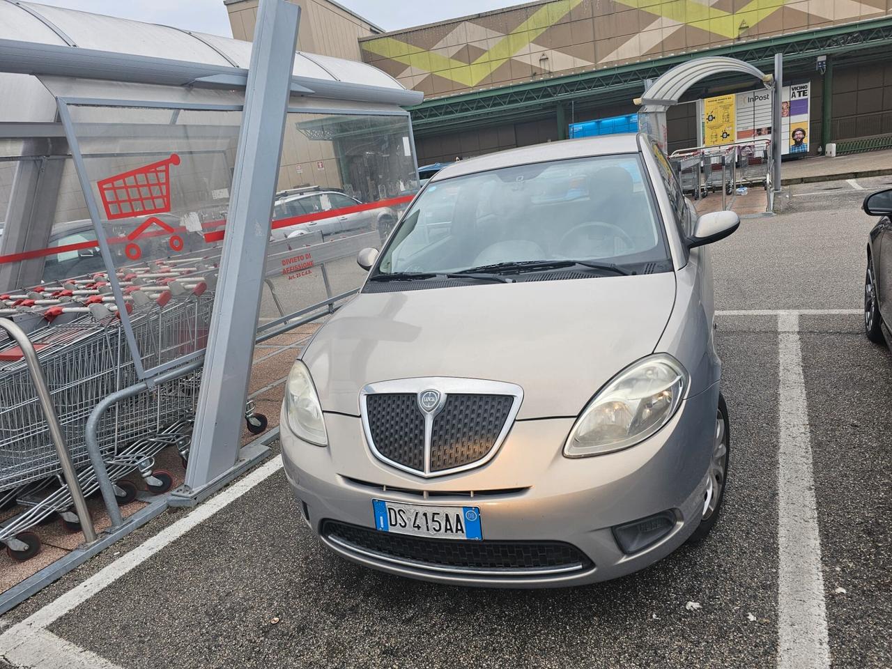 Lancia Ypsilon 1.2 Argento