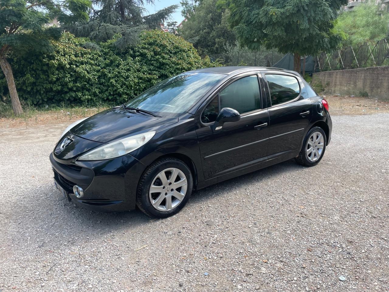 Peugeot 207 1.6 HDi 90CV 5p. XS