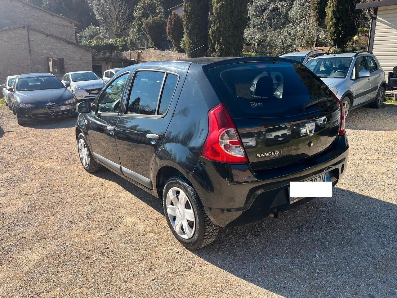 Dacia Sandero 1.4 8V GPL Lauréate ok neo patentati