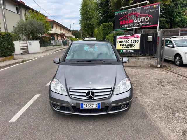 MERCEDES-BENZ A 160 BlueEFFICIENCY Premium cambio automatico