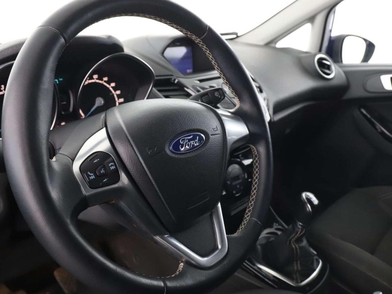 Ford Fiesta 1.1 85 CV 5 porte Titanium Ok Neopatentati Perfetta