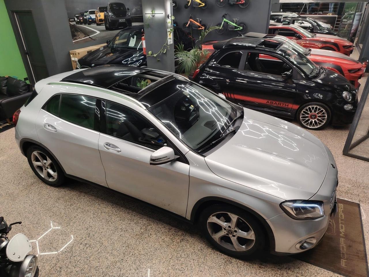 Mercedes-Benz GLA 220 d Automatic 4Matic Sport