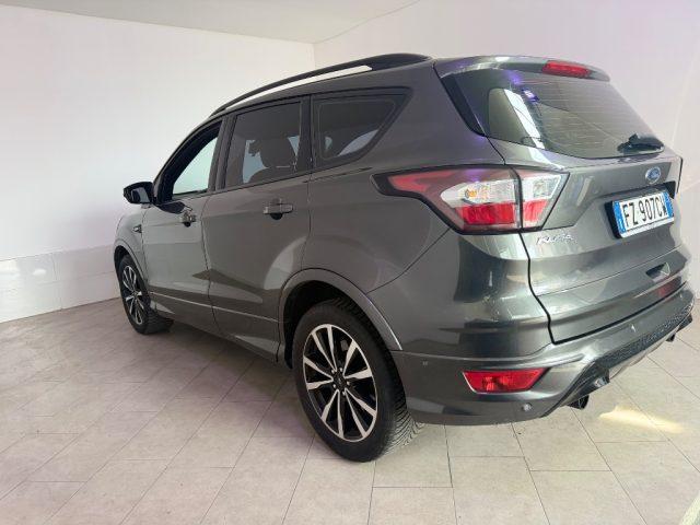 FORD Kuga 1.5 EcoBoost 120 CV S&S 2WD ST-Line