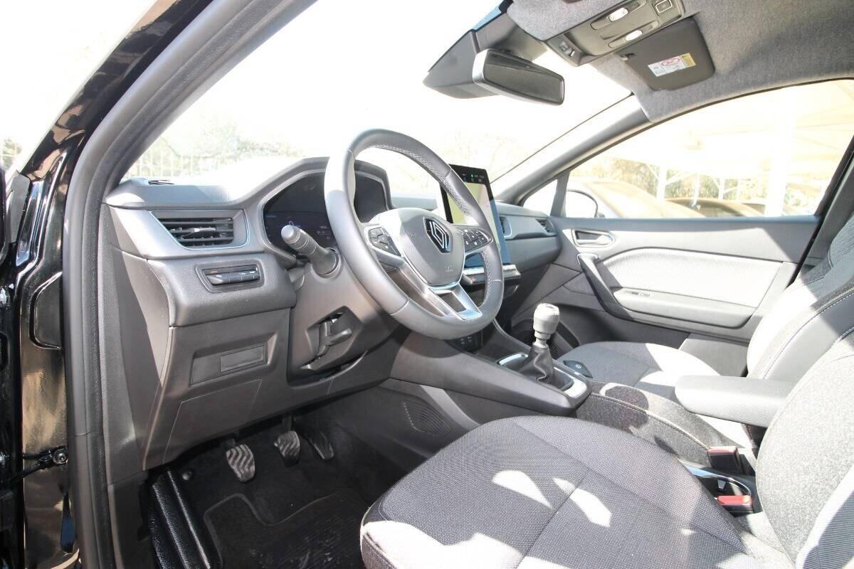 Renault Captur TCe 90 Techno 18.000KM|2025