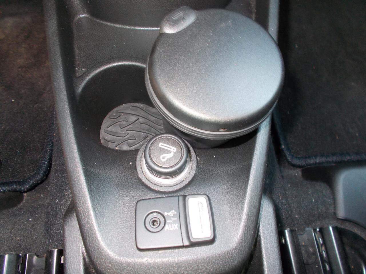 Lancia Ypsilon 1.2 69 CV 5 porte S&S Gold